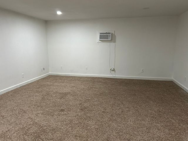 1709 Vicksburg Drive, Bedford, TX 76022