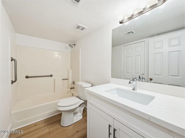 18811 N 19TH Avenue 2003, Phoenix, AZ 85027