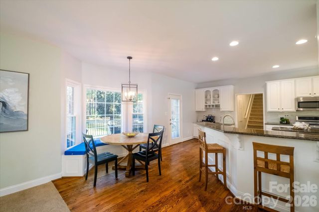 3570 Weddington Oaks Drive, Matthews, NC 28104