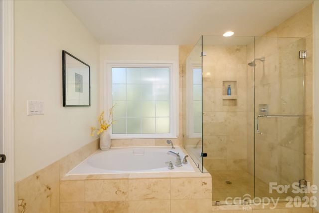 3570 Weddington Oaks Drive, Matthews, NC 28104