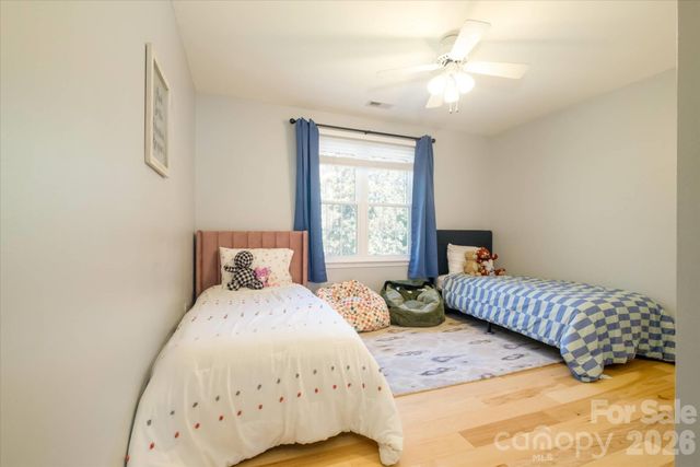 3570 Weddington Oaks Drive, Matthews, NC 28104