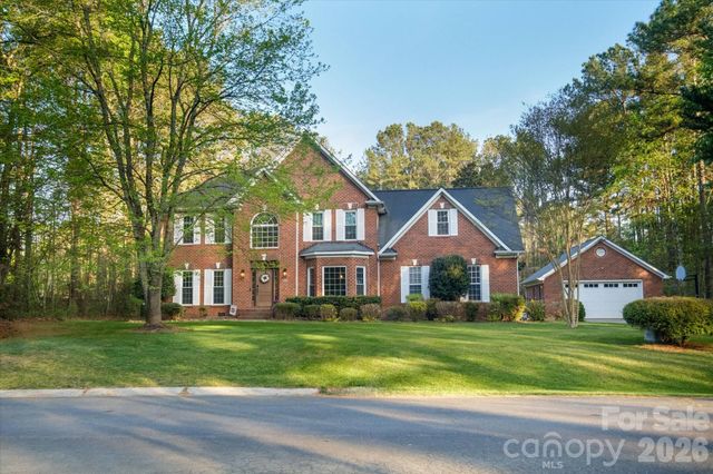 3570 Weddington Oaks Drive, Matthews, NC 28104