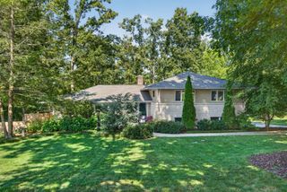 407 N Palisades Drive, Signal Mountain, TN 37377