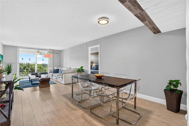 900 Saint Charles Place 621, Pembroke Pines, FL 33026