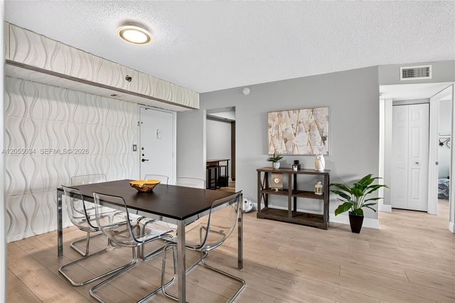 900 Saint Charles Place 621, Pembroke Pines, FL 33026