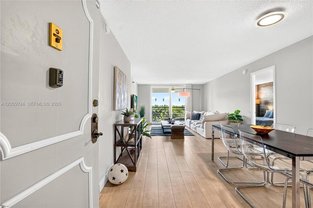 900 Saint Charles Place 621, Pembroke Pines, FL 33026