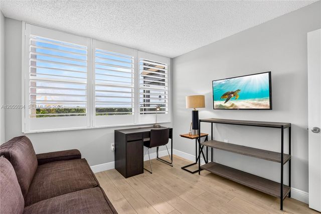 900 Saint Charles Place 621, Pembroke Pines, FL 33026