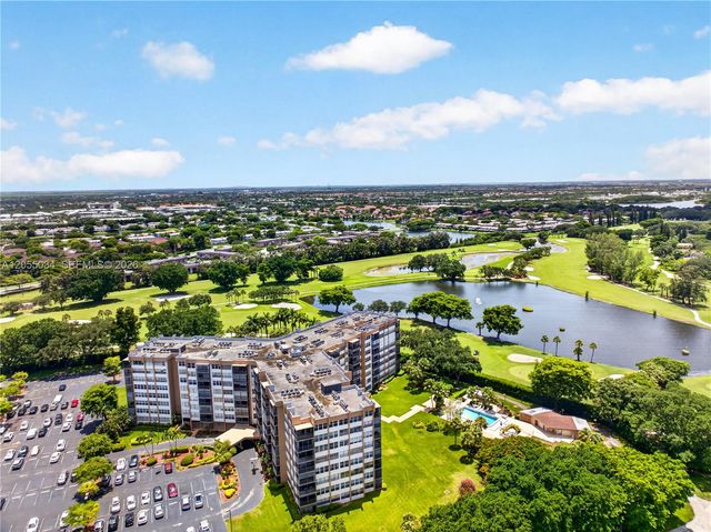 900 Saint Charles Place 621, Pembroke Pines, FL 33026