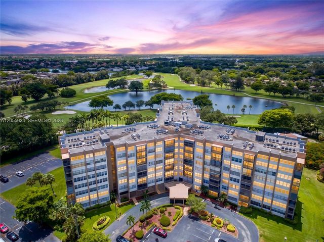 900 Saint Charles Place 621, Pembroke Pines, FL 33026