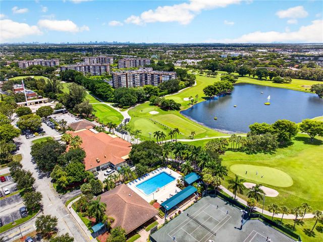 900 Saint Charles Place 621, Pembroke Pines, FL 33026
