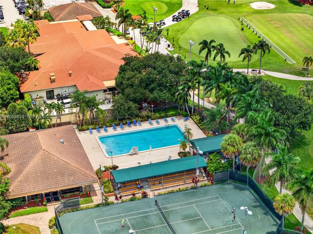 900 Saint Charles Place 621, Pembroke Pines, FL 33026