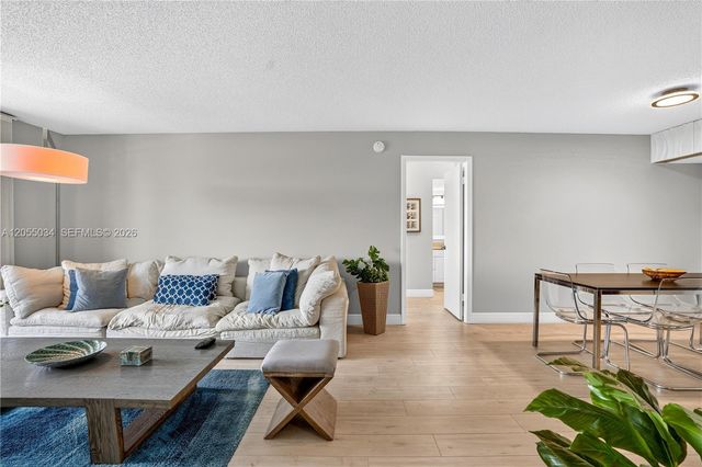 900 Saint Charles Place 621, Pembroke Pines, FL 33026