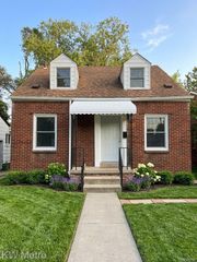 8878 Terry Street, Detroit, MI 48228