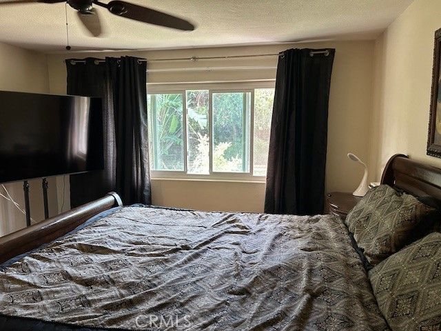 928 W Buffington, Upland, CA 91784