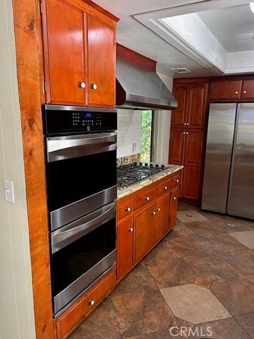 928 W Buffington, Upland, CA 91784