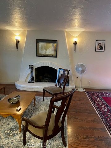 928 W Buffington, Upland, CA 91784