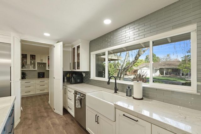 3109 Yorkshire Ln, Modesto, CA 95350