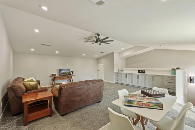 3109 Yorkshire Ln, Modesto, CA 95350