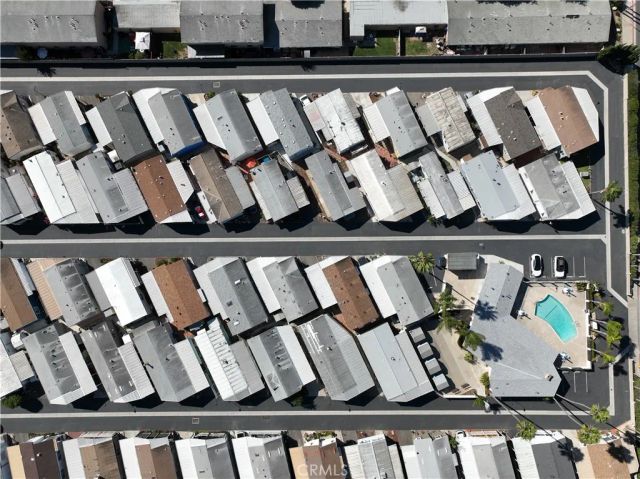 5200 Heil Ave 18, Huntington Beach, CA 92649