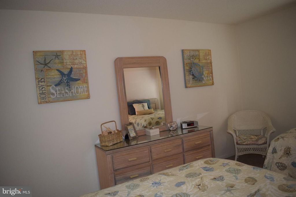 Image 15 of property listing at 200 N HERON DR #200055, Ocean City, MD 21842