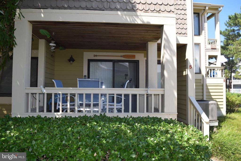 Image 2 of property listing at 200 N HERON DR #200055, Ocean City, MD 21842