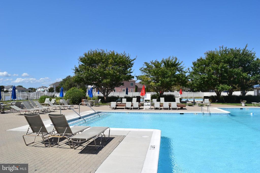 Image 27 of property listing at 200 N HERON DR #200055, Ocean City, MD 21842