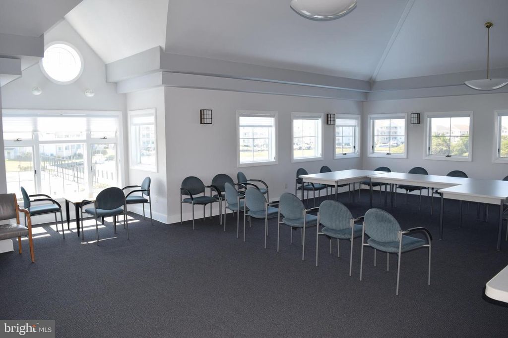 Image 28 of property listing at 200 N HERON DR #200055, Ocean City, MD 21842