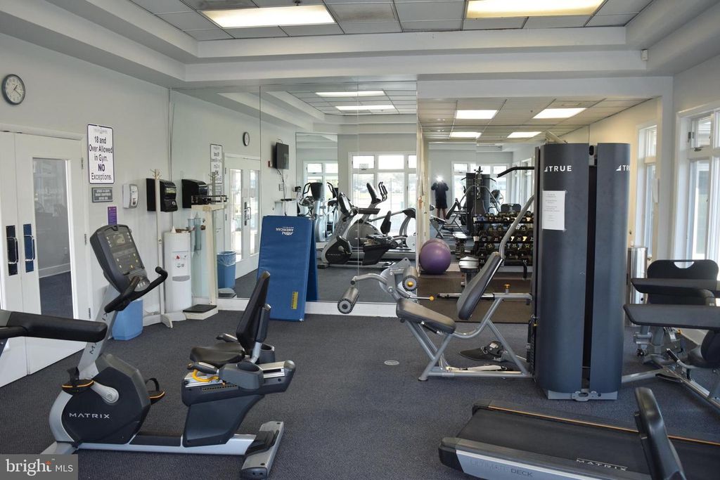 Image 32 of property listing at 200 N HERON DR #200055, Ocean City, MD 21842