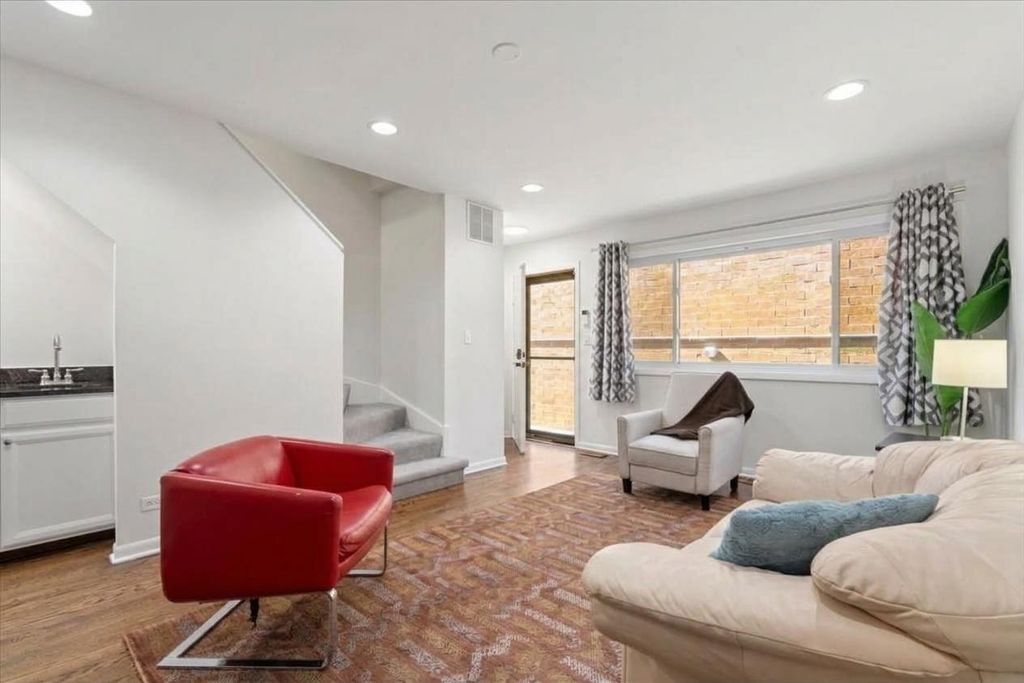 1512 W DIVERSEY Parkway A, Chicago, IL 60614 — photo 4