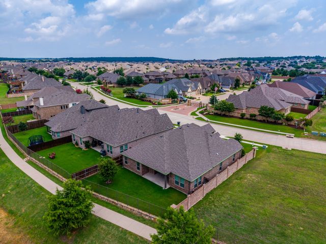 131 Hawks Ridge Trail, Burleson, TX 76028