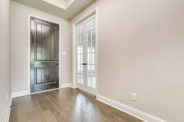 131 Hawks Ridge Trail, Burleson, TX 76028