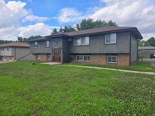 5182 Seaton Hall Drive, Machesney Park, IL 61115