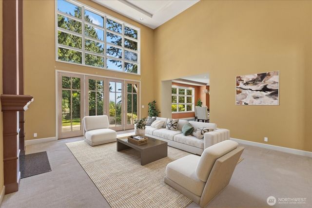 14228 236th Avenue NE, Woodinville, WA 98077