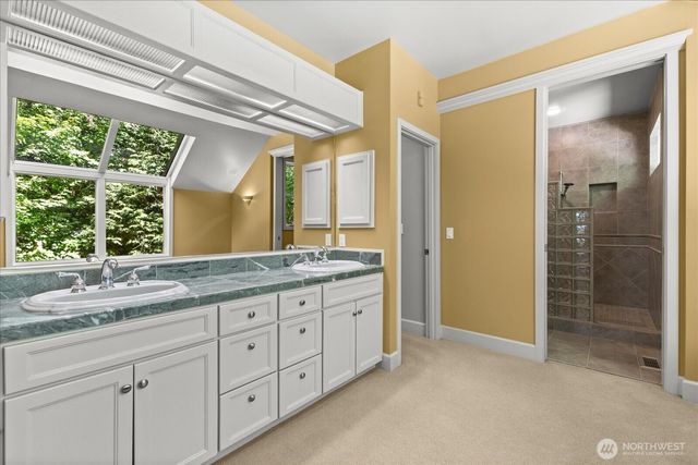 14228 236th Avenue NE, Woodinville, WA 98077