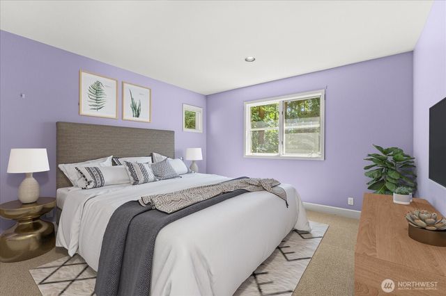 14228 236th Avenue NE, Woodinville, WA 98077