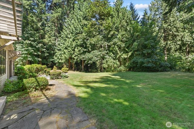 14228 236th Avenue NE, Woodinville, WA 98077