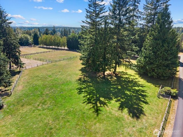 14228 236th Avenue NE, Woodinville, WA 98077