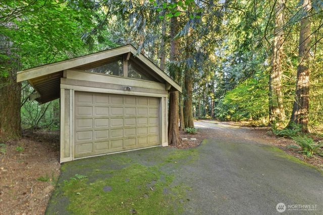 14228 236th Avenue NE, Woodinville, WA 98077
