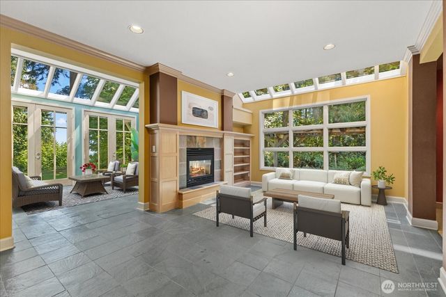 14228 236th Avenue NE, Woodinville, WA 98077