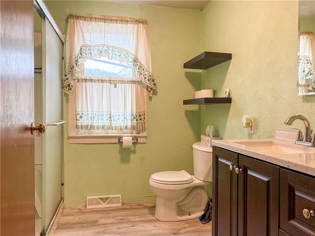 497 Three Mile Hill, Bullskin Twp, PA 15666