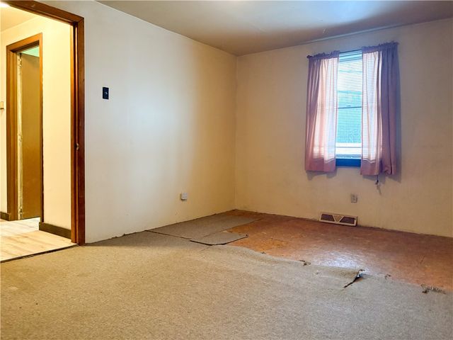 497 Three Mile Hill, Bullskin Twp, PA 15666