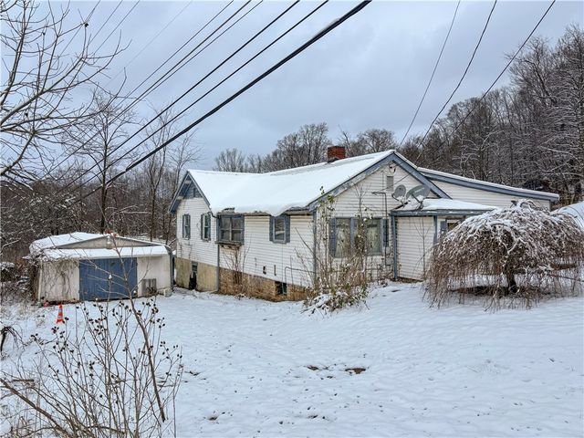 497 Three Mile Hill, Bullskin Twp, PA 15666