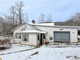 497 Three Mile Hill, Bullskin Twp, PA 15666