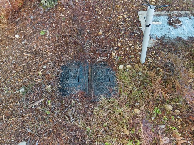 151 E Kingsley Place, Belfair, WA 98528