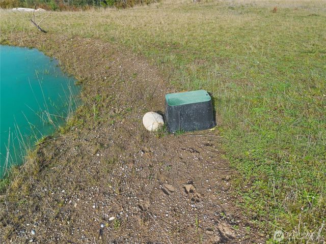 151 E Kingsley Place, Belfair, WA 98528