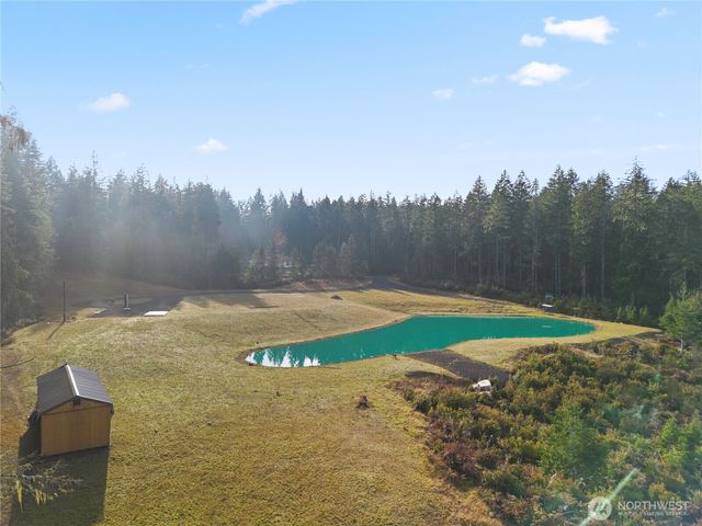 151 E Kingsley Place, Belfair, WA 98528