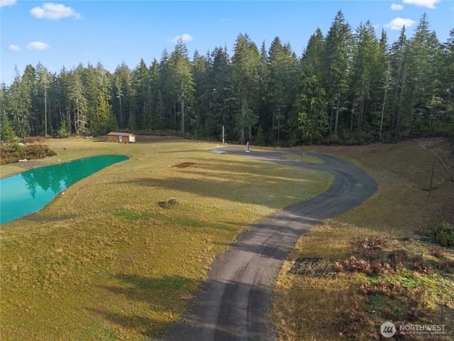 151 E Kingsley Place, Belfair, WA 98528