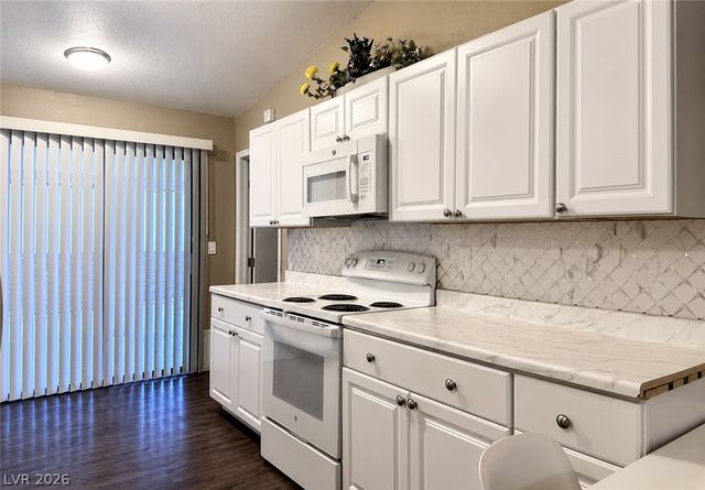 1608 Joshua Tree Court, Las Vegas, NV 89108