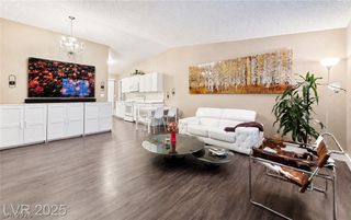1608 Joshua Tree Court, Las Vegas, NV 89108