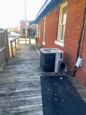 2202 CENTRAL AVE, Memphis, TN 38104